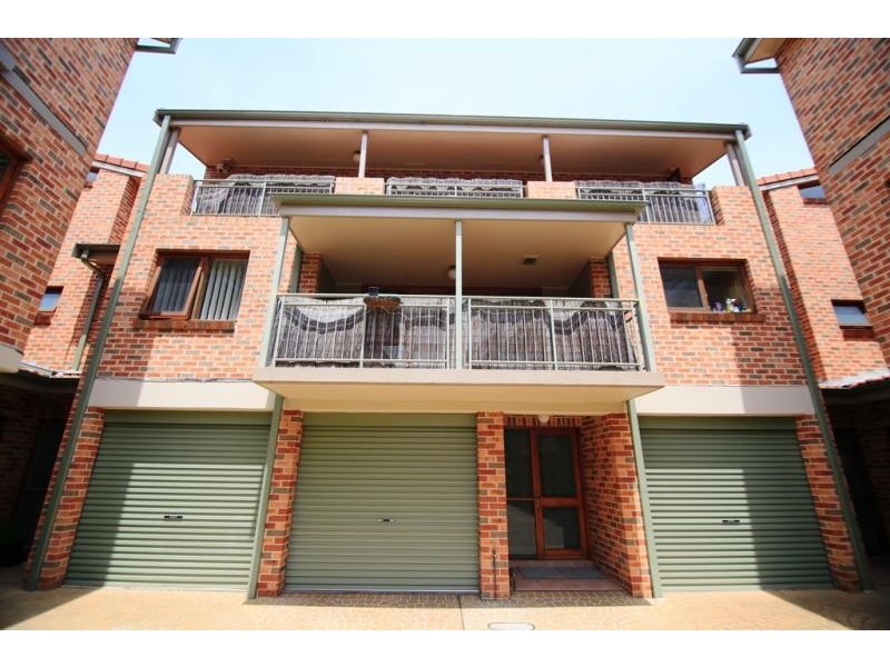 8/8A McDonald Street, Leichhardt NSW 2040