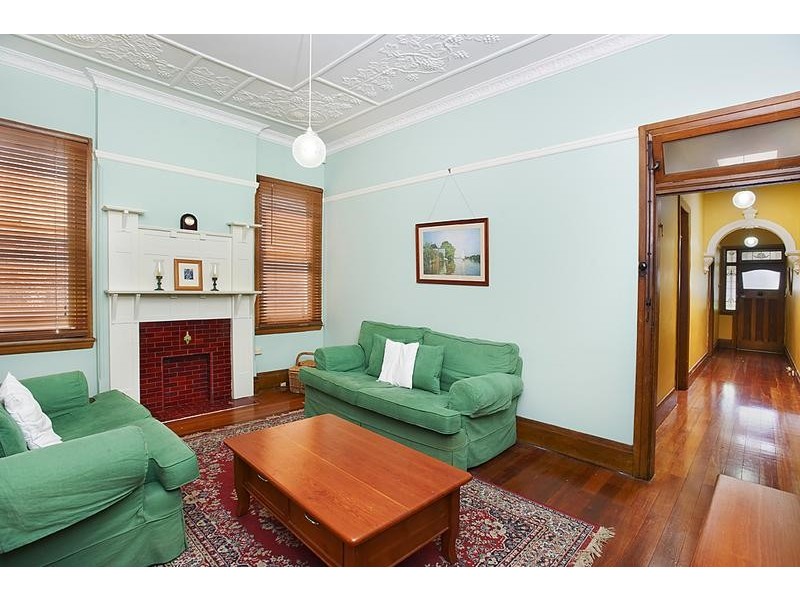 6 Arlington Street, Dulwich Hill NSW 2203