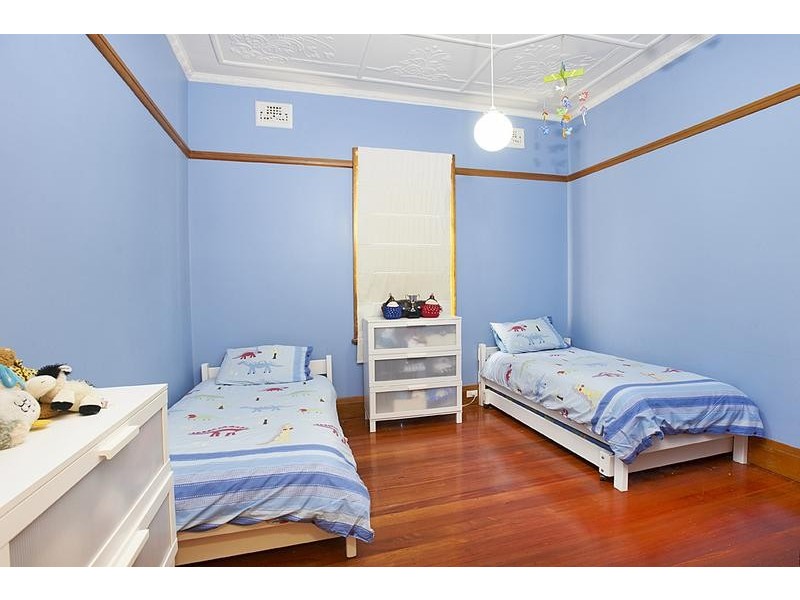 6 Arlington Street, Dulwich Hill NSW 2203