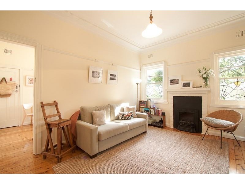 4/12 Hillcrest Avenue, Ashfield NSW 2131