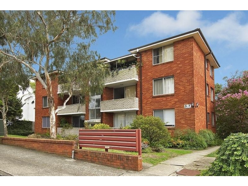 2/5-7 Norton Street, Ashfield NSW 2131