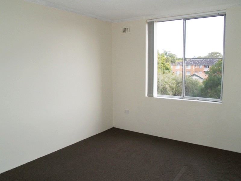 8/7-9 Loftus Street, Ashfield NSW 2131