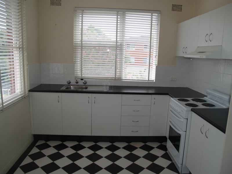 8/30 Pembroke Street, Ashfield NSW 2131