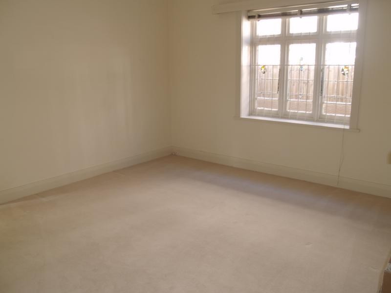 2 Yeo Avenue, Ashfield NSW 2131