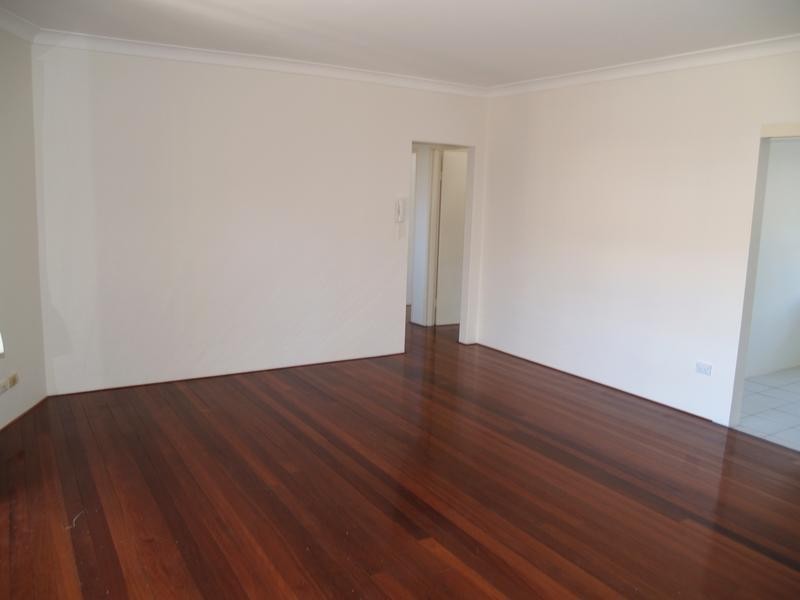 3/7 Grosvenor Crescent, Summer Hill NSW 2130