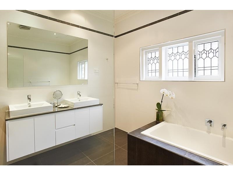 329 Livingstone Road, Marrickville NSW 2204