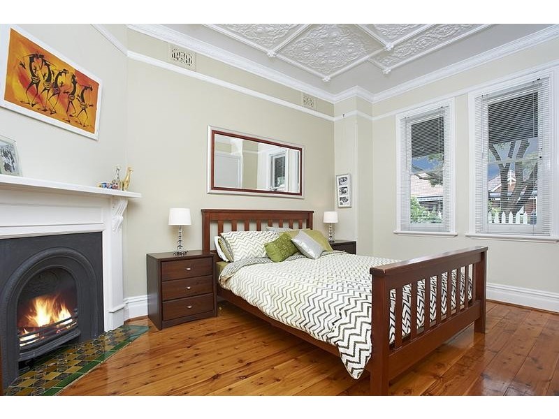 31 Charlecot Street, Dulwich Hill NSW 2203