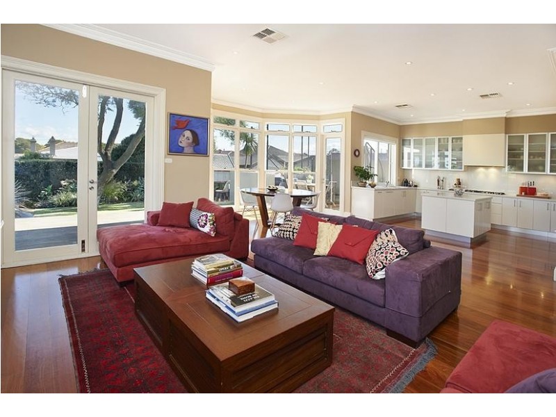 1 Service Avenue, Ashfield NSW 2131