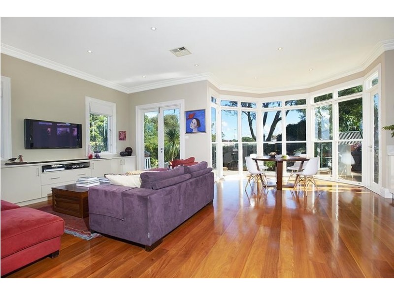 1 Service Avenue, Ashfield NSW 2131