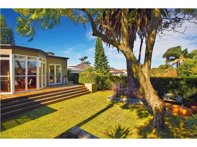 1 Service Avenue, Ashfield NSW 2131