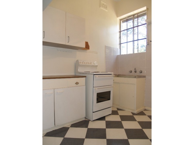 2/92 Liverpool Road, Ashfield NSW 2131