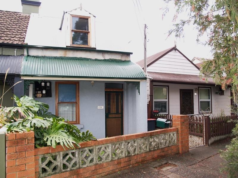 174 Corunna Road, Petersham NSW 2049