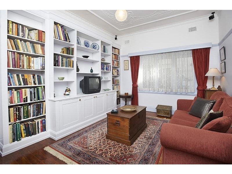 43 Kensington Road, Summer Hill NSW 2130