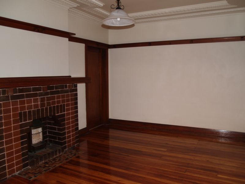 2/114 Audley Street, Petersham NSW 2049