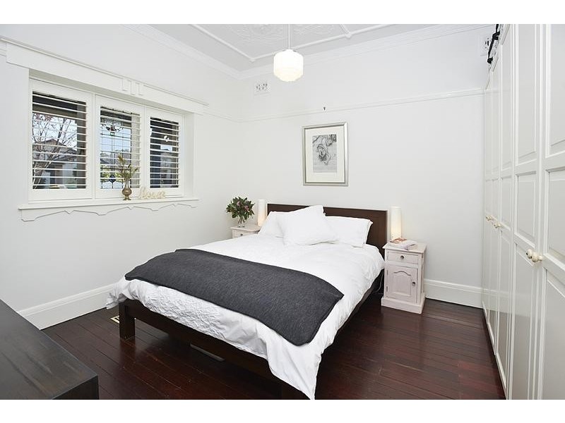 40 Service Avenue, Ashfield NSW 2131