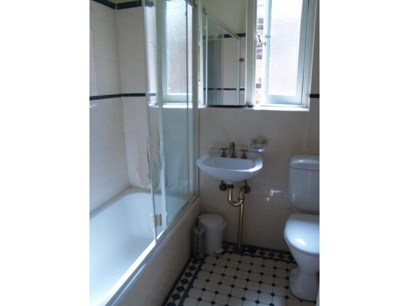 2/31 Bartlett Street, Summer Hill NSW 2130