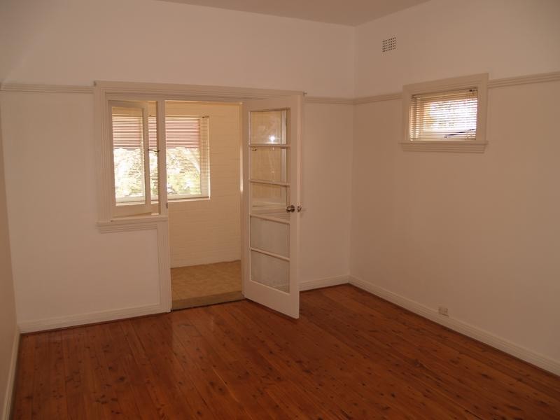 1/145 Victoria Street, Ashfield NSW 2131