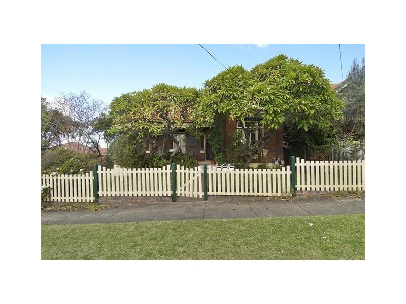 2/2 Hurlstone Avenue, Summer Hill NSW 2130