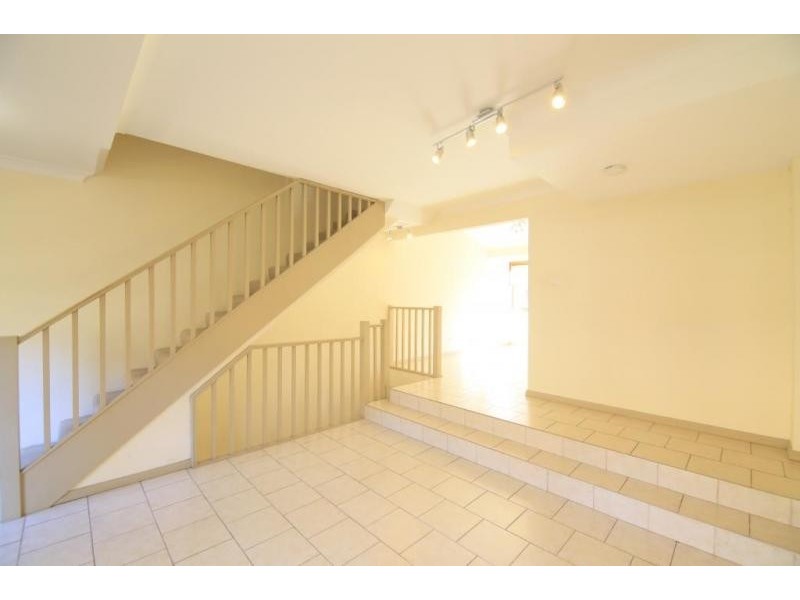 10/8A McDonald Street, Leichhardt NSW 2040