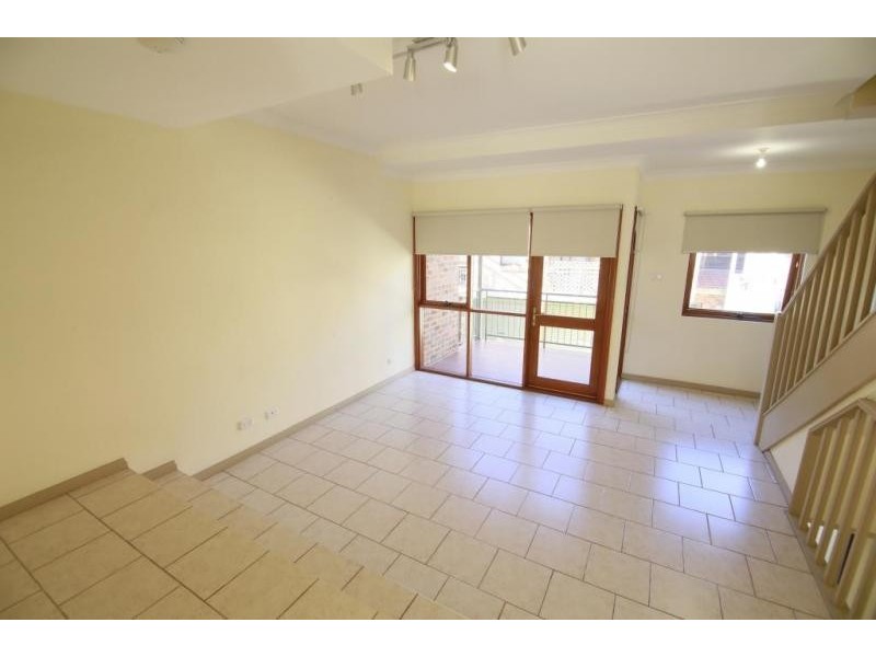 10/8A McDonald Street, Leichhardt NSW 2040