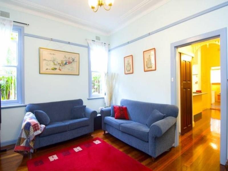 16 Kroombit Street, Dulwich Hill NSW 2203