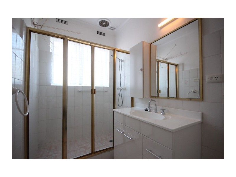 3/42 Albert Parade, Ashfield NSW 2131