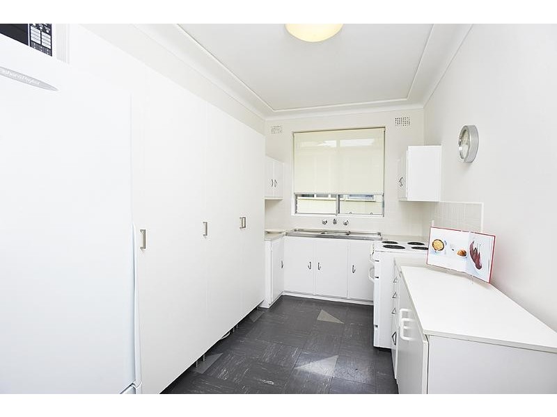 4/11 Kensington Road, Summer Hill NSW 2130