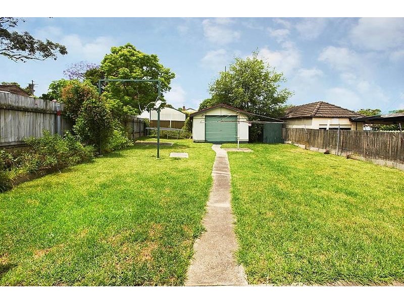 22 Service Avenue, Ashfield NSW 2131