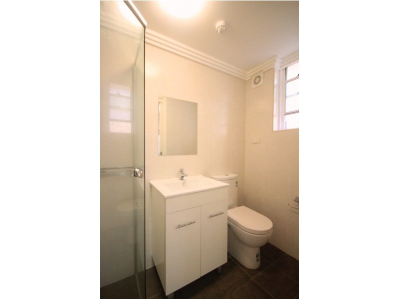 2/153 Old Canterbury Rd, Dulwich Hill NSW 2203