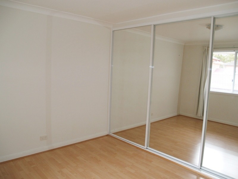 1/204 Croydon Avenue, Croydon Park NSW 2133