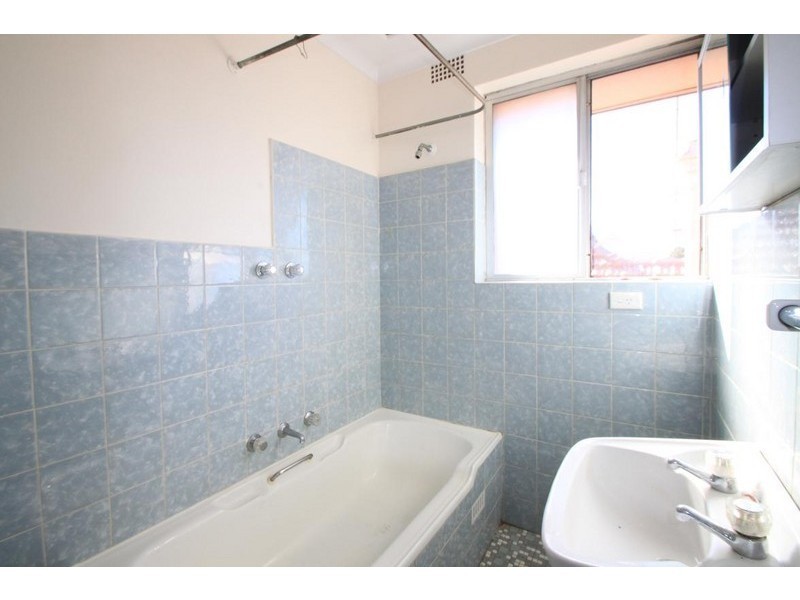 6/107 Livingstone Road, Marrickville NSW 2204