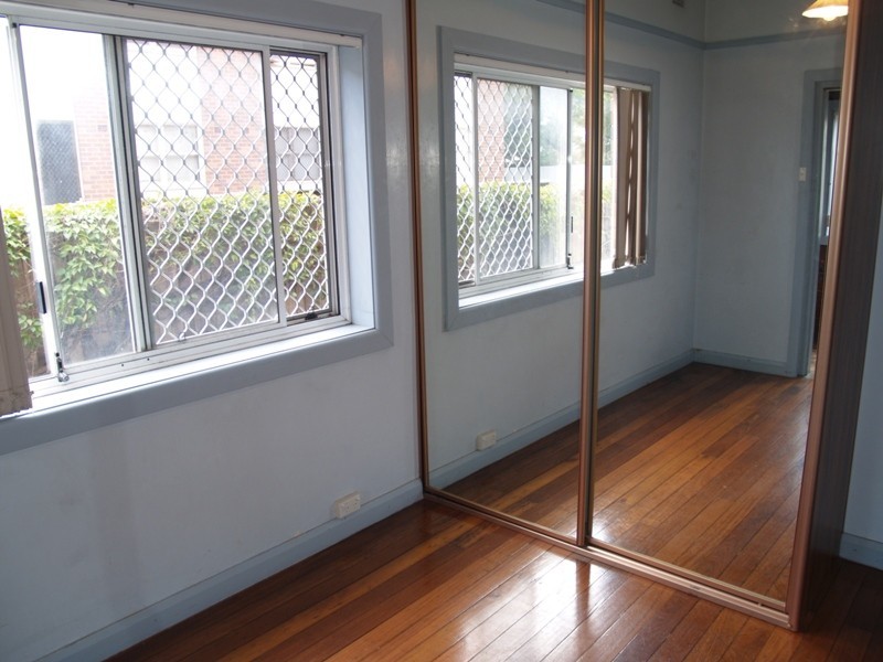 2/53 Thomas Street, Croydon NSW 2132