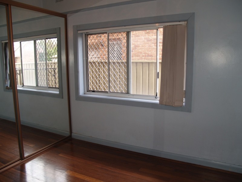 2/53 Thomas Street, Croydon NSW 2132