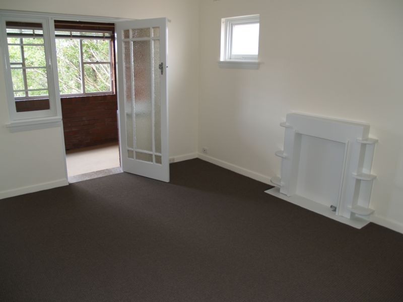 2/3B Rose Street, Ashfield NSW 2131