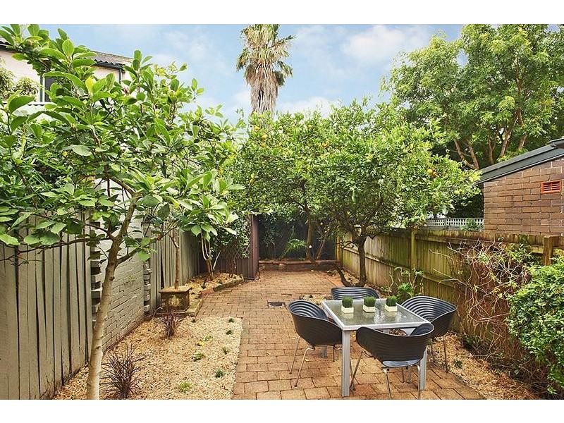 112 Windsor Road, Dulwich Hill NSW 2203