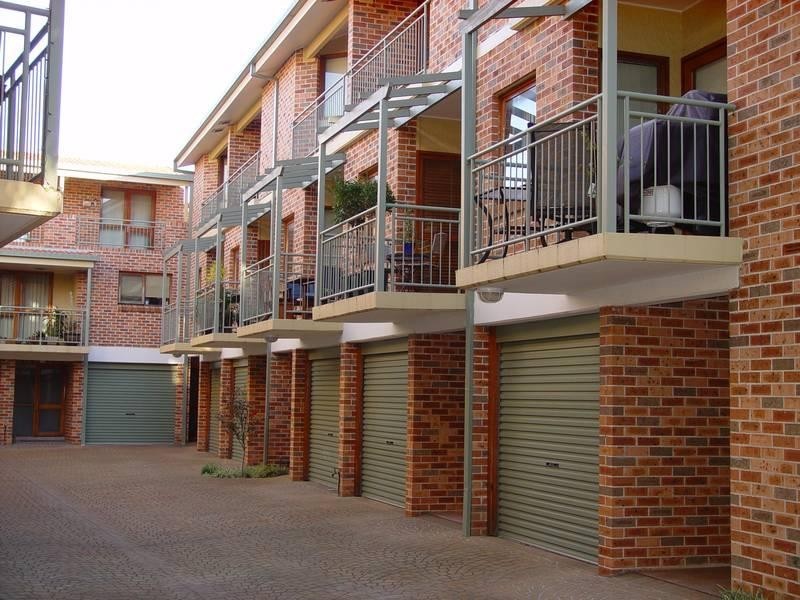 8/8A McDonald Street, Leichhardt NSW 2040