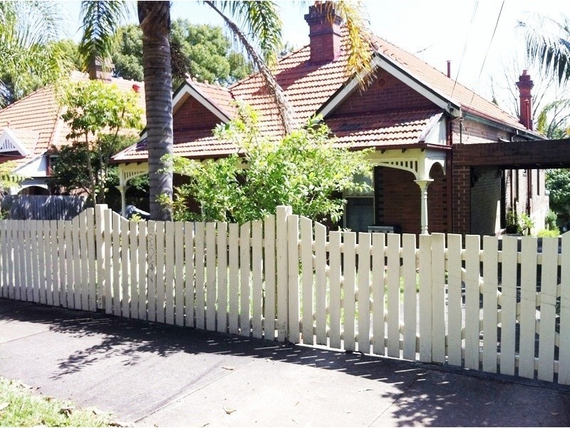 1/15 Hampden Street, Ashfield NSW 2131