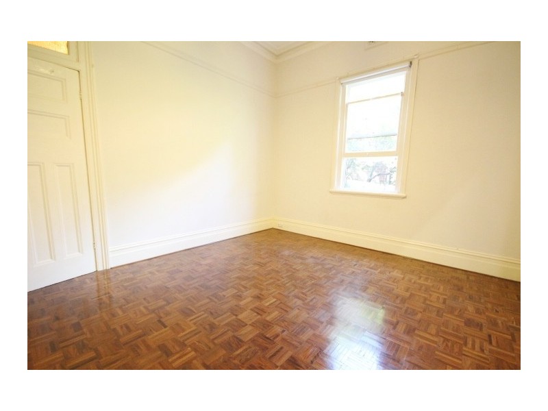 1/15 Hampden Street, Ashfield NSW 2131