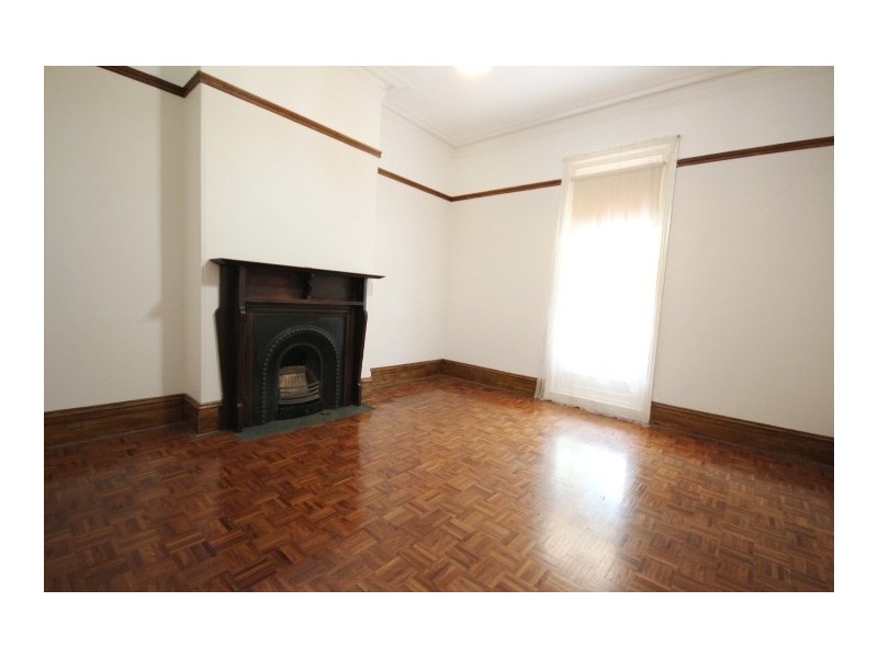 1/15 Hampden Street, Ashfield NSW 2131