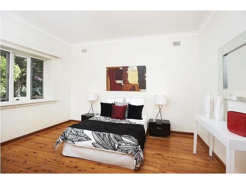 12 Goodwin Avenue, Ashfield NSW 2131