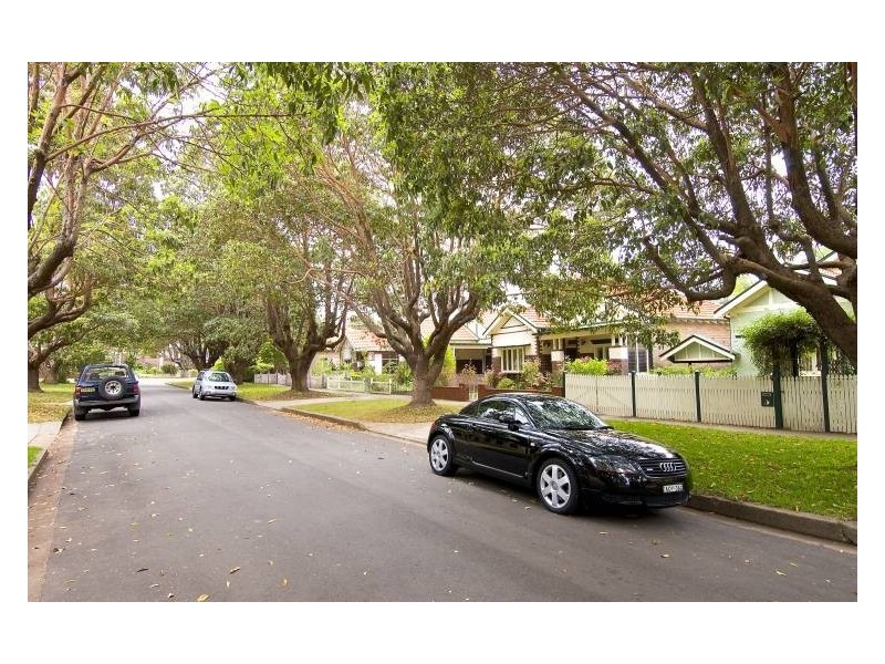 12 Goodwin Avenue, Ashfield NSW 2131