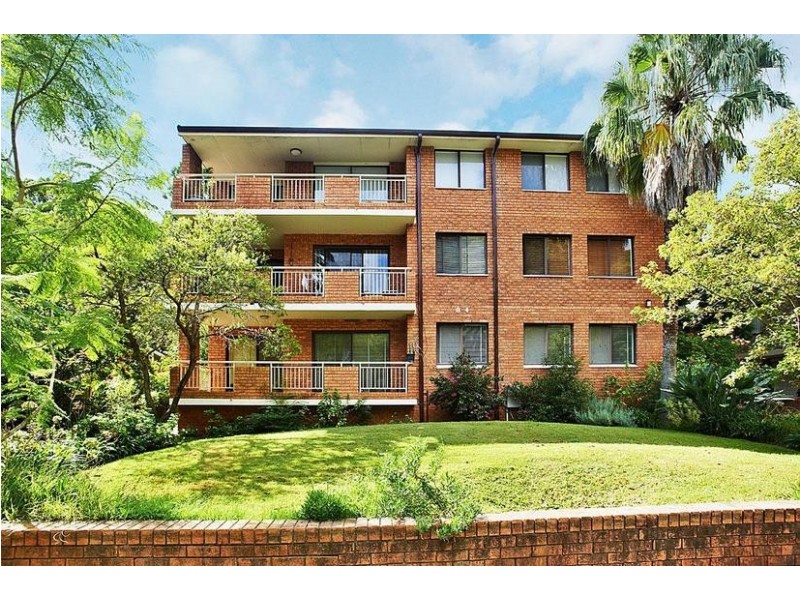 2/84 Victoria Street, Ashfield NSW 2131