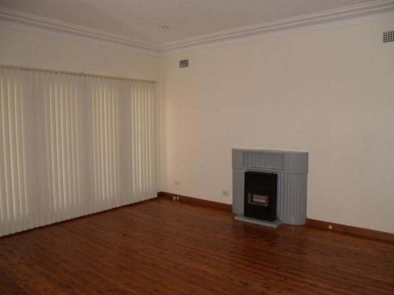 12 Pigott Street, Dulwich Hill NSW 2203