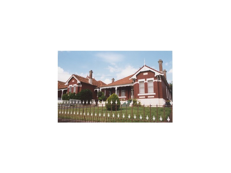 2/180 Smith Street, Summer Hill NSW 2130