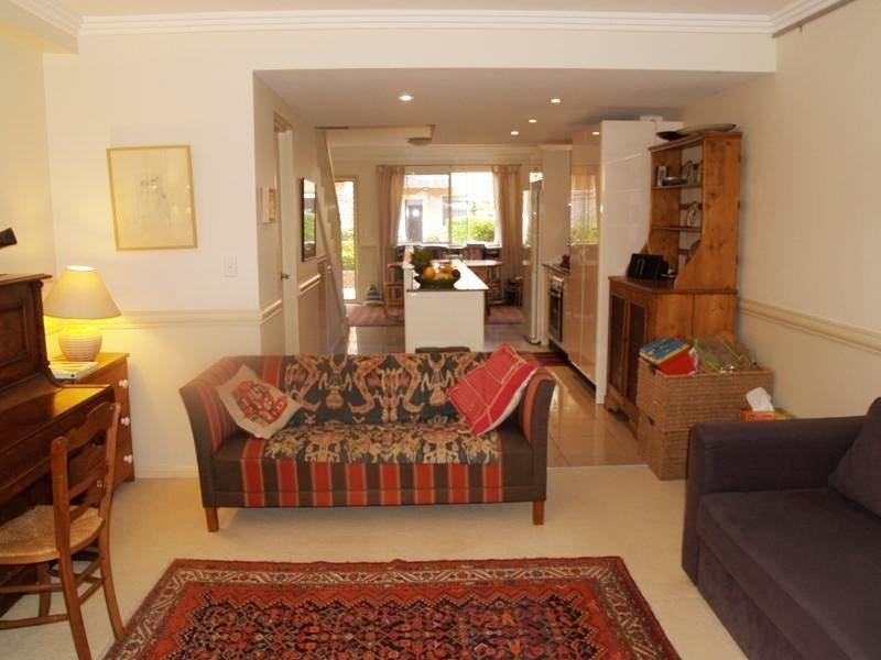 9/31-44 Hanks Street, Ashfield NSW 2131