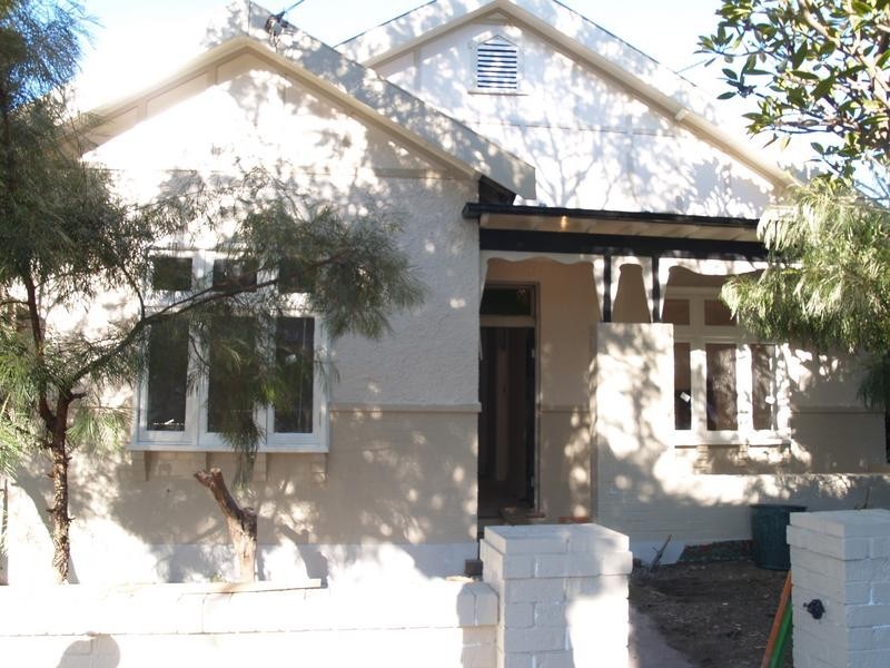 14 Llewellyn Street, Enmore NSW 2042