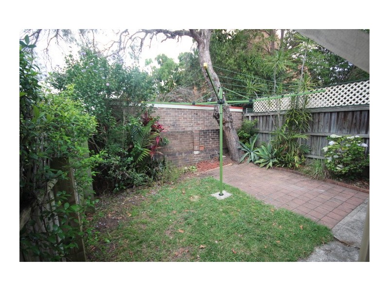 2/5 Pembroke Street, Ashfield NSW 2131