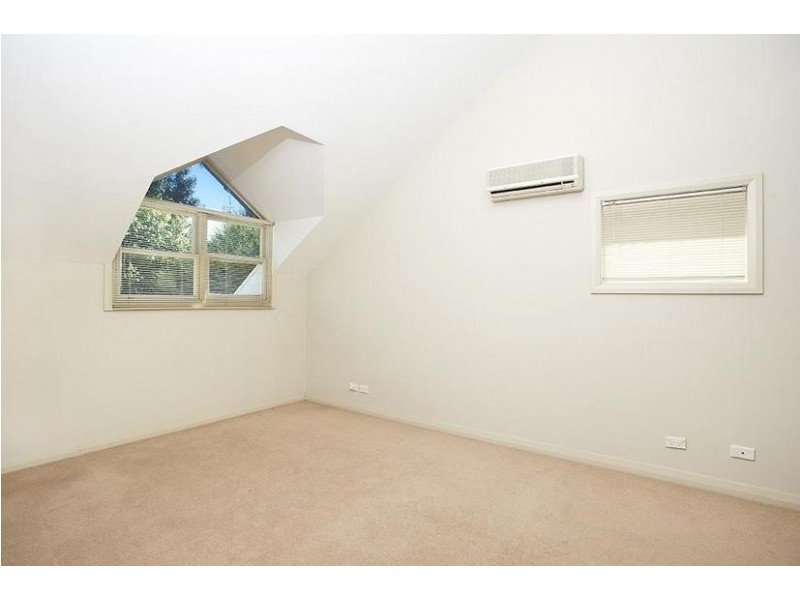 T’house 1/245 Balmain Road, Lilyfield NSW 2040