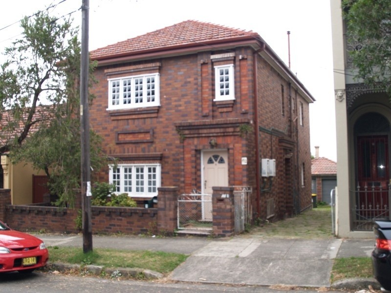 2/62 Audley Street, Petersham NSW 2049
