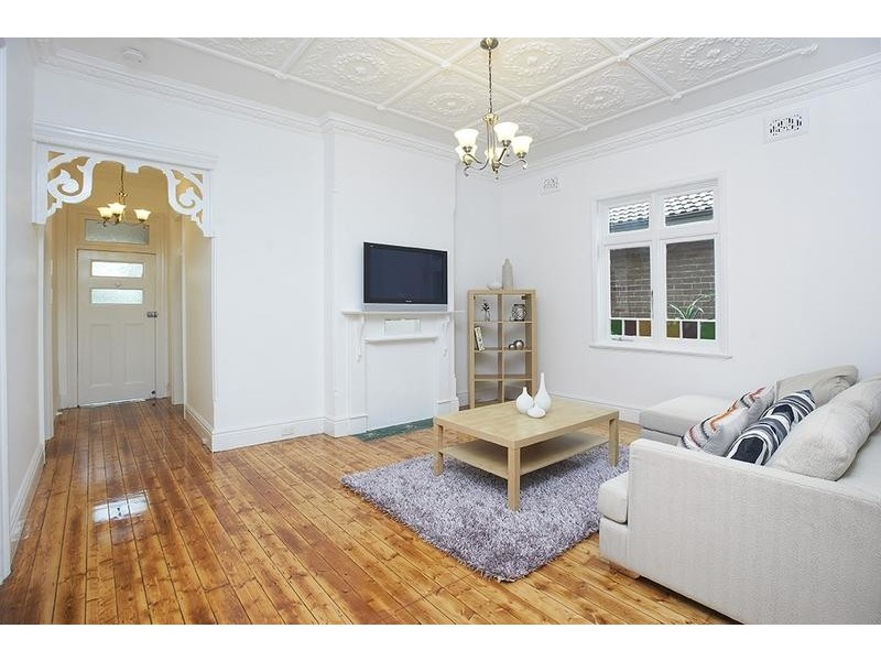 5 Marcia Street, Hurlstone Park NSW 2193